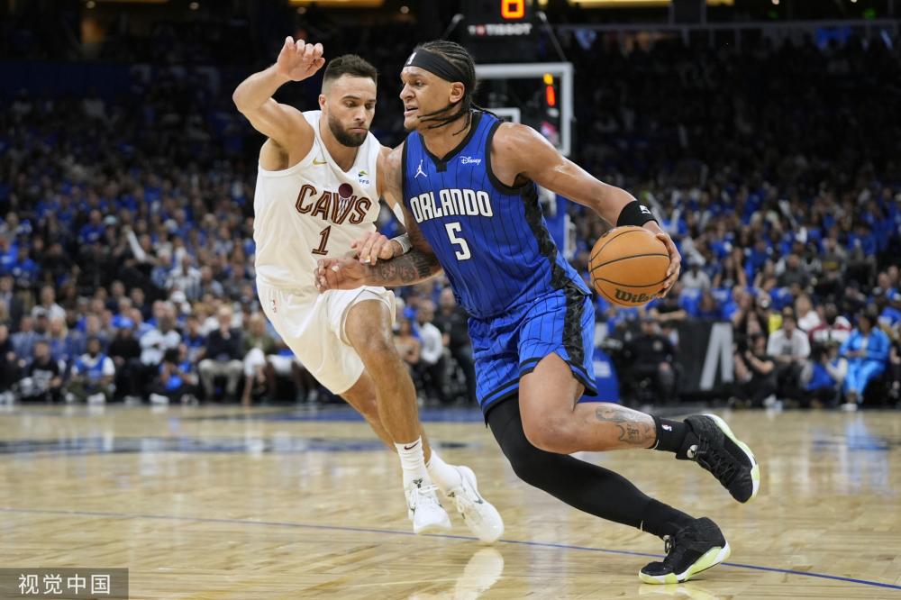 攻防两端的 攻防两端的